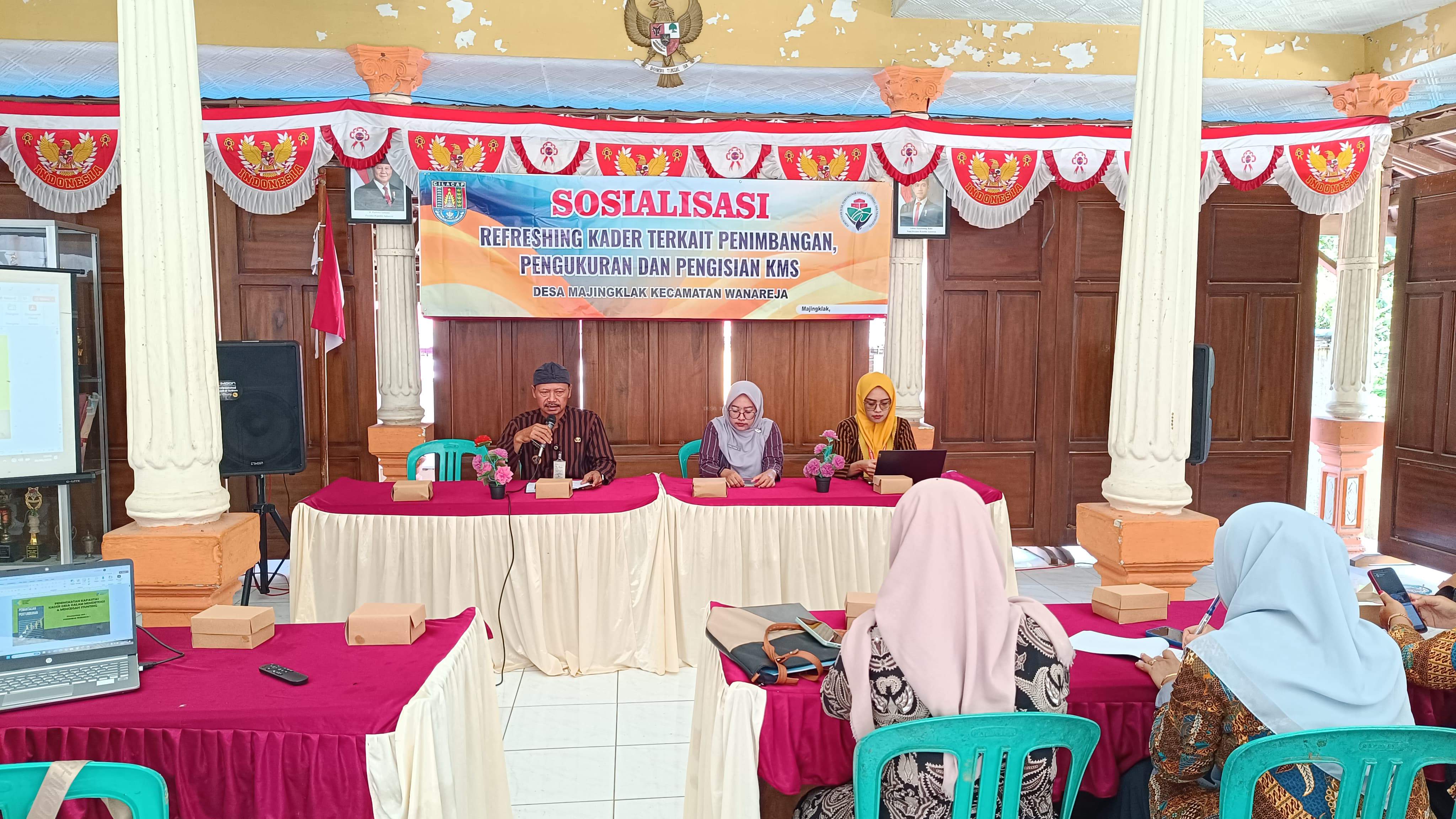SOSIALISASI REFRESHING KADER  POSYANDU DESA MAJINGKLAK TERKAIT PENIMBANGAN, PENGUKURAN DAN PENGISIAN KMS