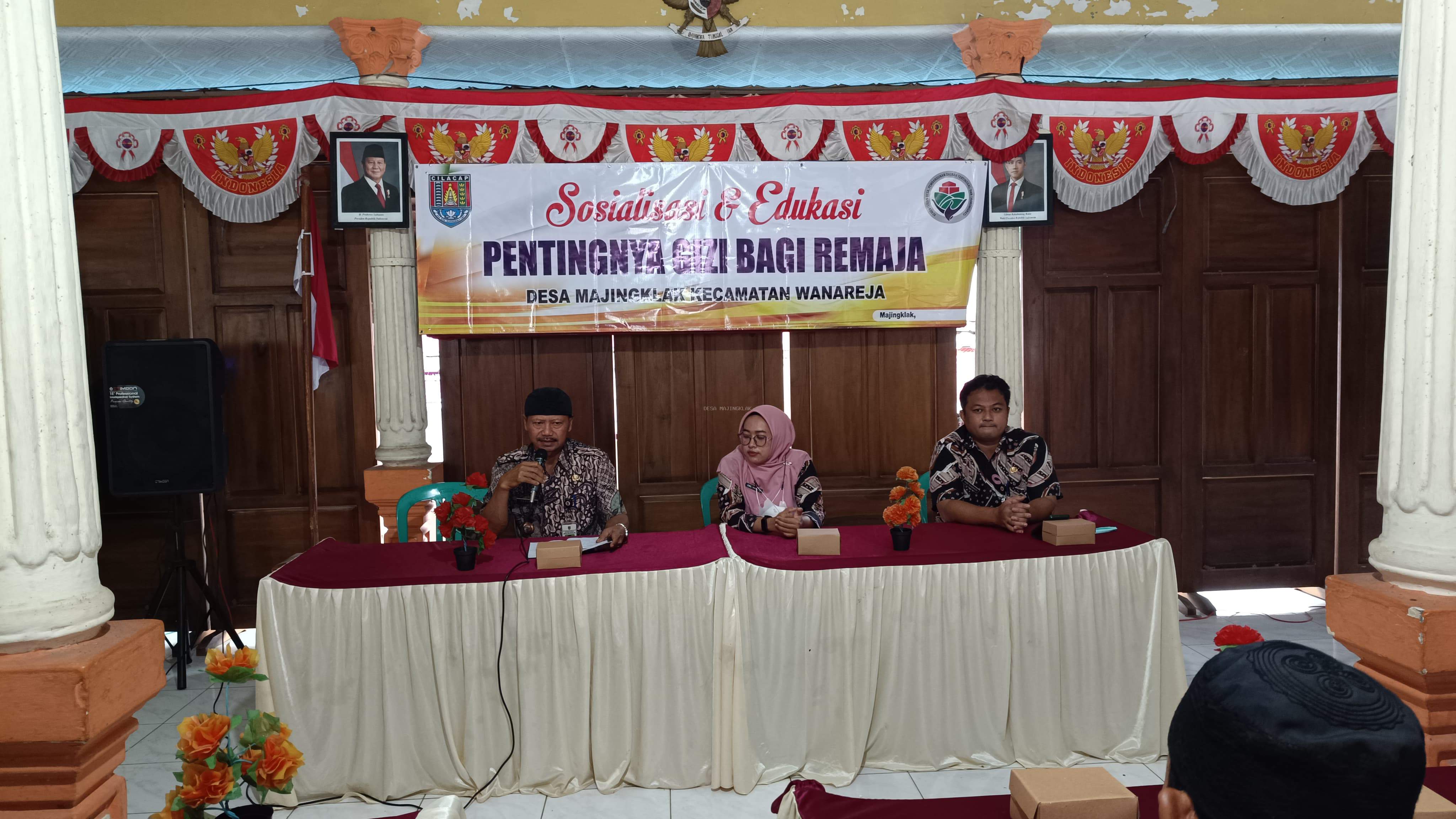SOSIALISASI DAN EDUKASI PENTINGNYA GIZI BAGI REMAJA DESA MAJINGKLAK KECAMATAN WANAREJA