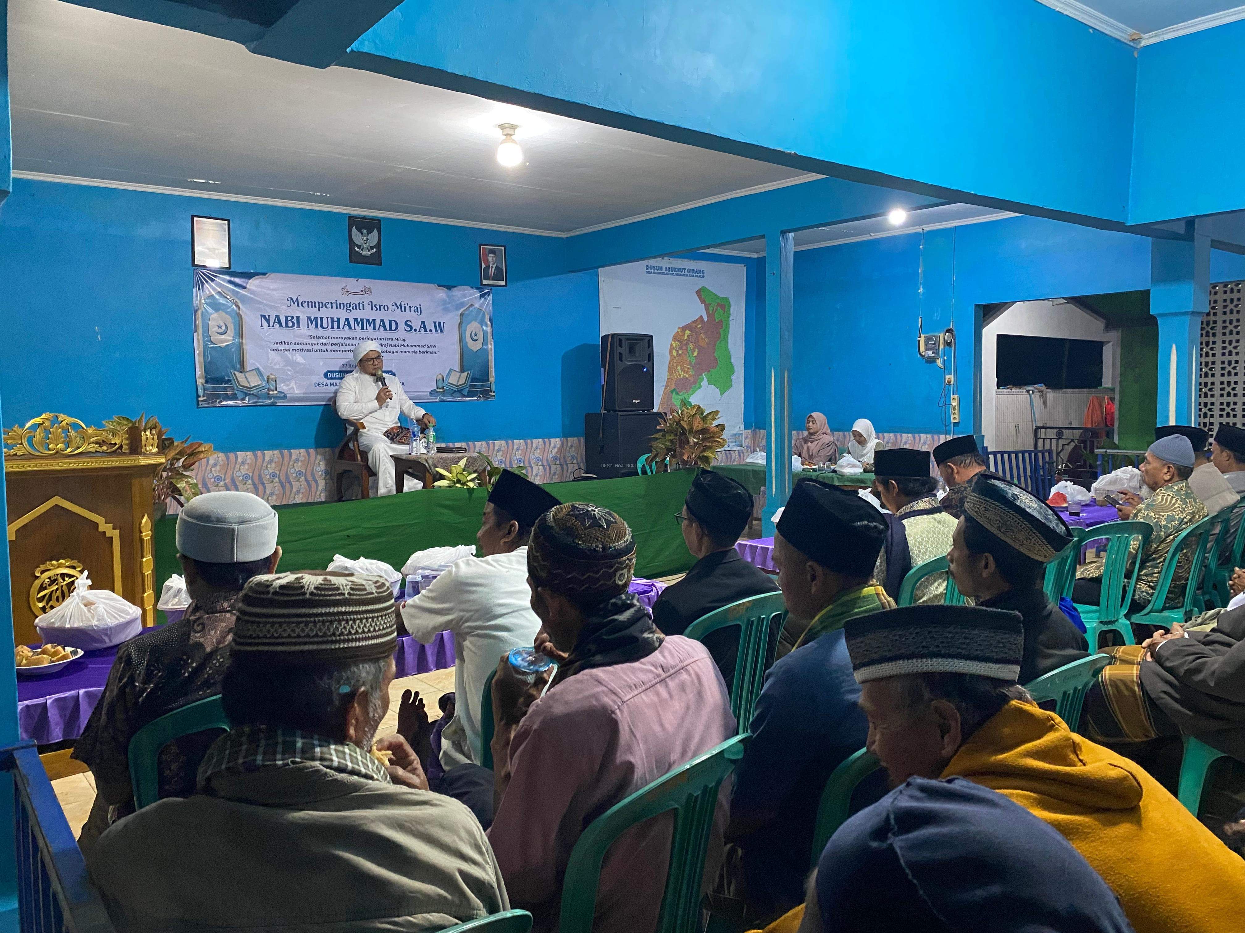 PERINGATAN ISRA MI'RAJ DESA MAJINGKLAK KECAMATAN WANAREJA KABUPATEN CILACAP